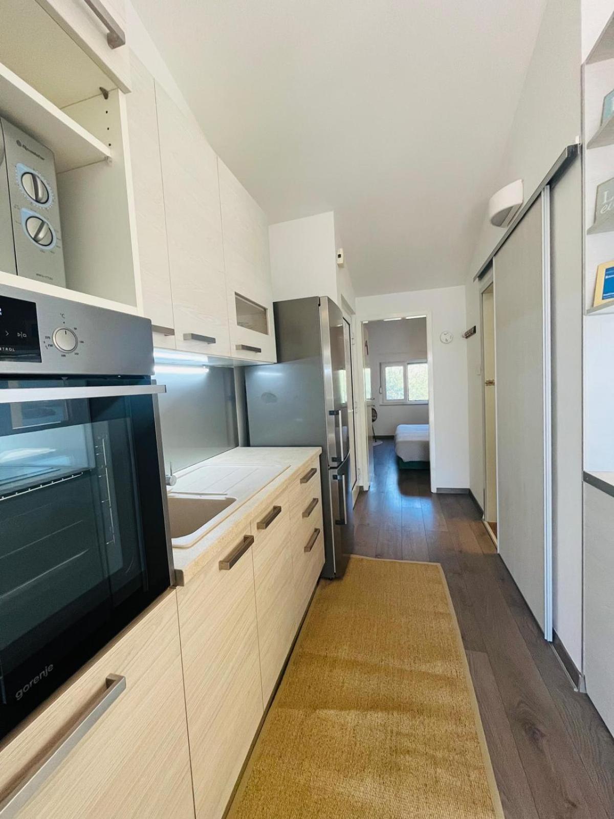 Boomerang Apartments เคล็ค ภายนอก รูปภาพ