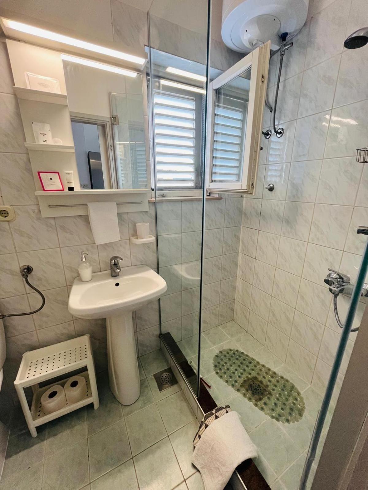 Boomerang Apartments เคล็ค ห้อง รูปภาพ